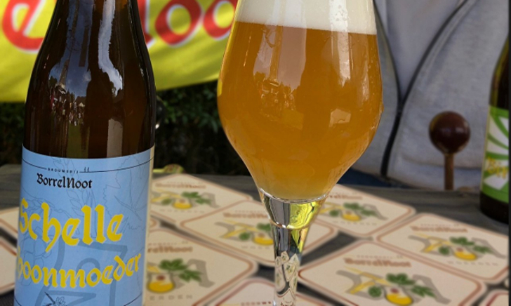 Schelle Schoonmoeder fles en glas